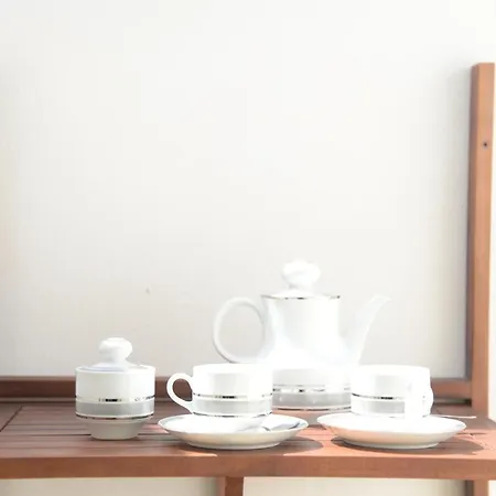 Alojamento de Acomodação e Pequeno-almoço Vin E Turn 3*